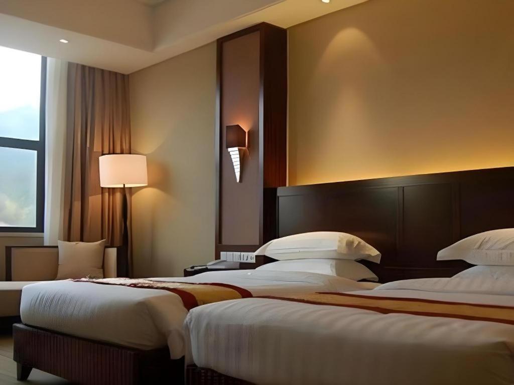 Longyan Capital International Hot Spring Resort Yongding Exterior foto
